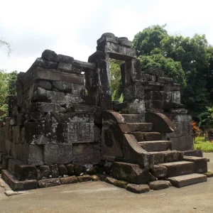 Catering Situs Gunung Wukir