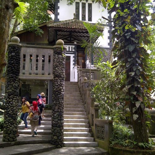 Nasi Box Museum Ullen Sentalu