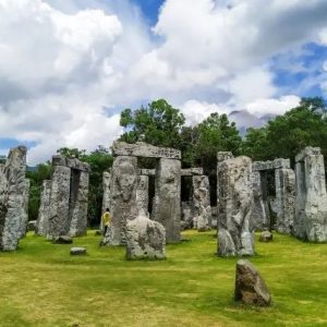 Nasi Box Stonehenge Merapi