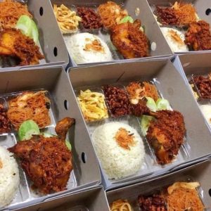 Catering Wisata Hutan Pinus Mangunan